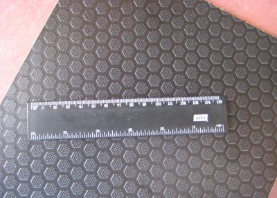 Hex-Pattern Anti-slip Plywood for Construction or Van